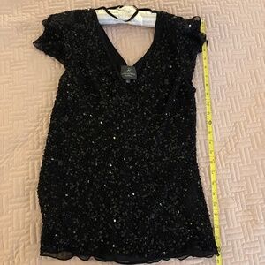 Black Beaded top Adrianna Papell Women's M